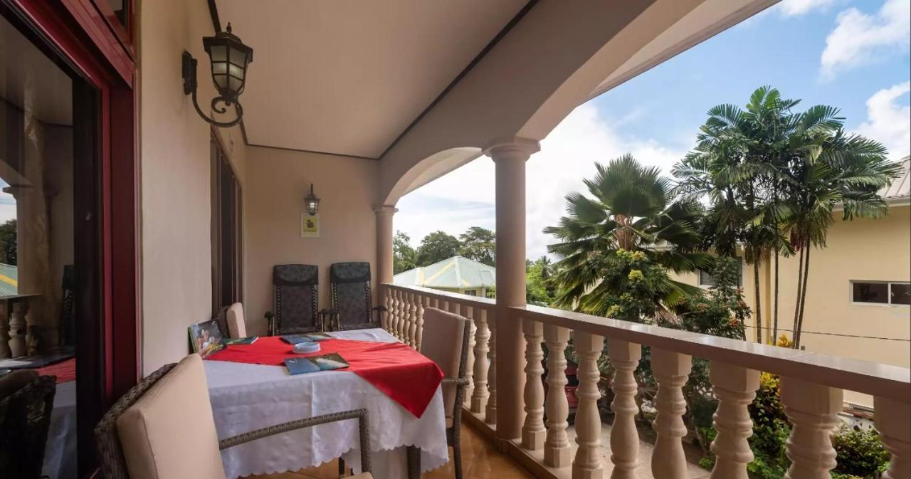 Chez Benoit Self Catering Διαμέρισμα Victoria Εξωτερικό φωτογραφία