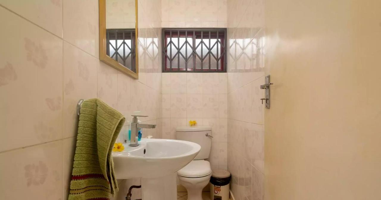 Chez Benoit Self Catering Διαμέρισμα Victoria Εξωτερικό φωτογραφία