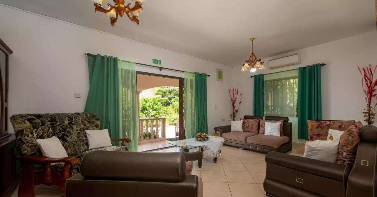 Chez Benoit Self Catering Διαμέρισμα Victoria Εξωτερικό φωτογραφία